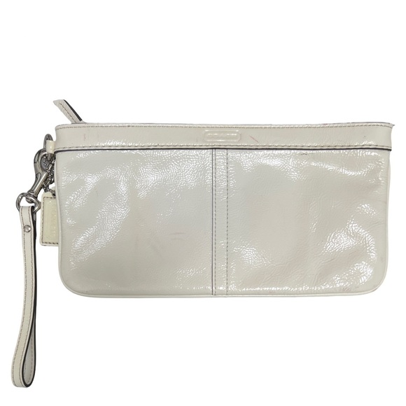 COACH • Ivory Patent Leather Clutch Wristlet - Picture 1 of 5
